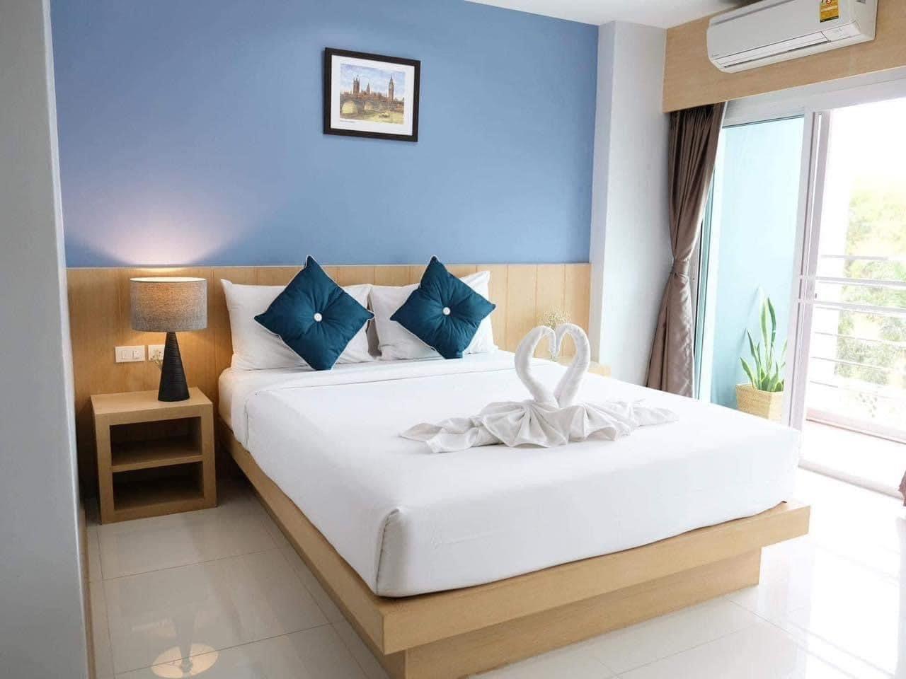 โรงแรมคาริสม่า เรสซิเดนซ์
