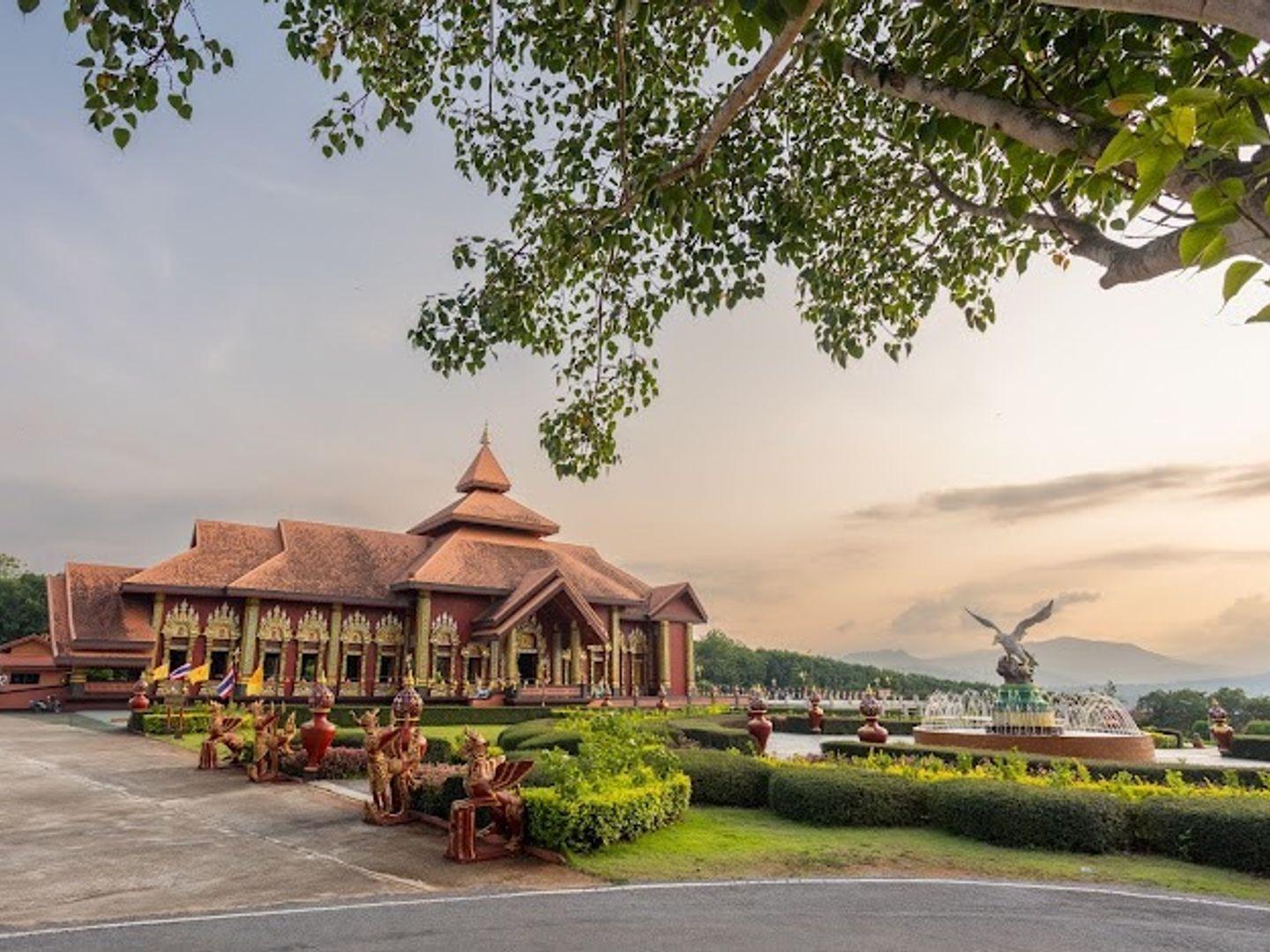 วัดพระยอดขุนพลเวียงกาหลง