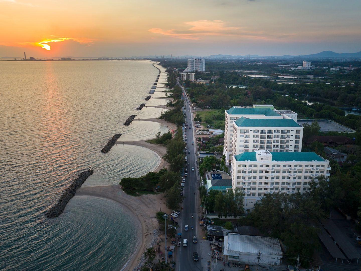 บริษัท เกษมกิจ จำกัด (โรงแรมแคนทารี เบย์ ระยอง)