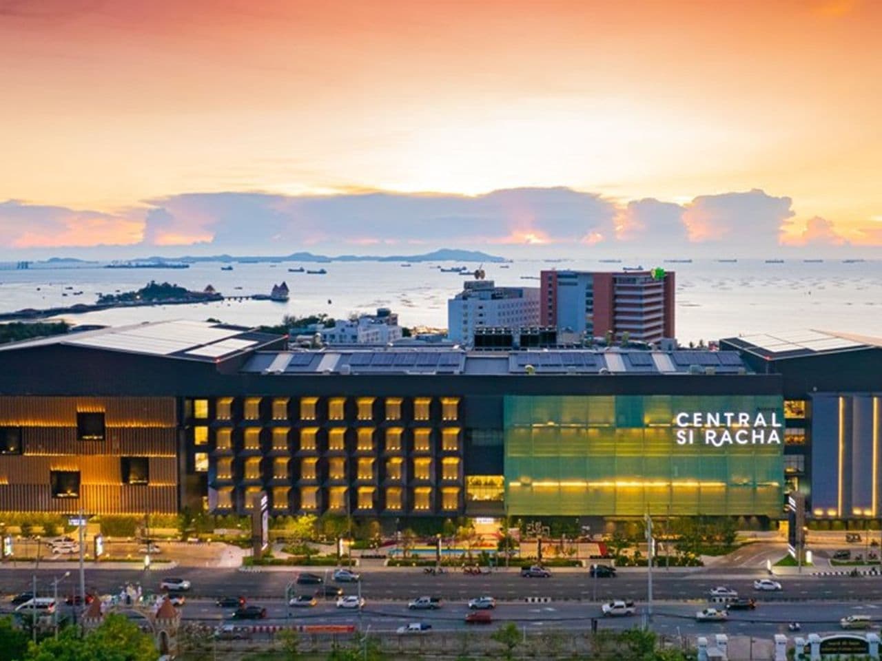 Central Si Racha Shopping Center