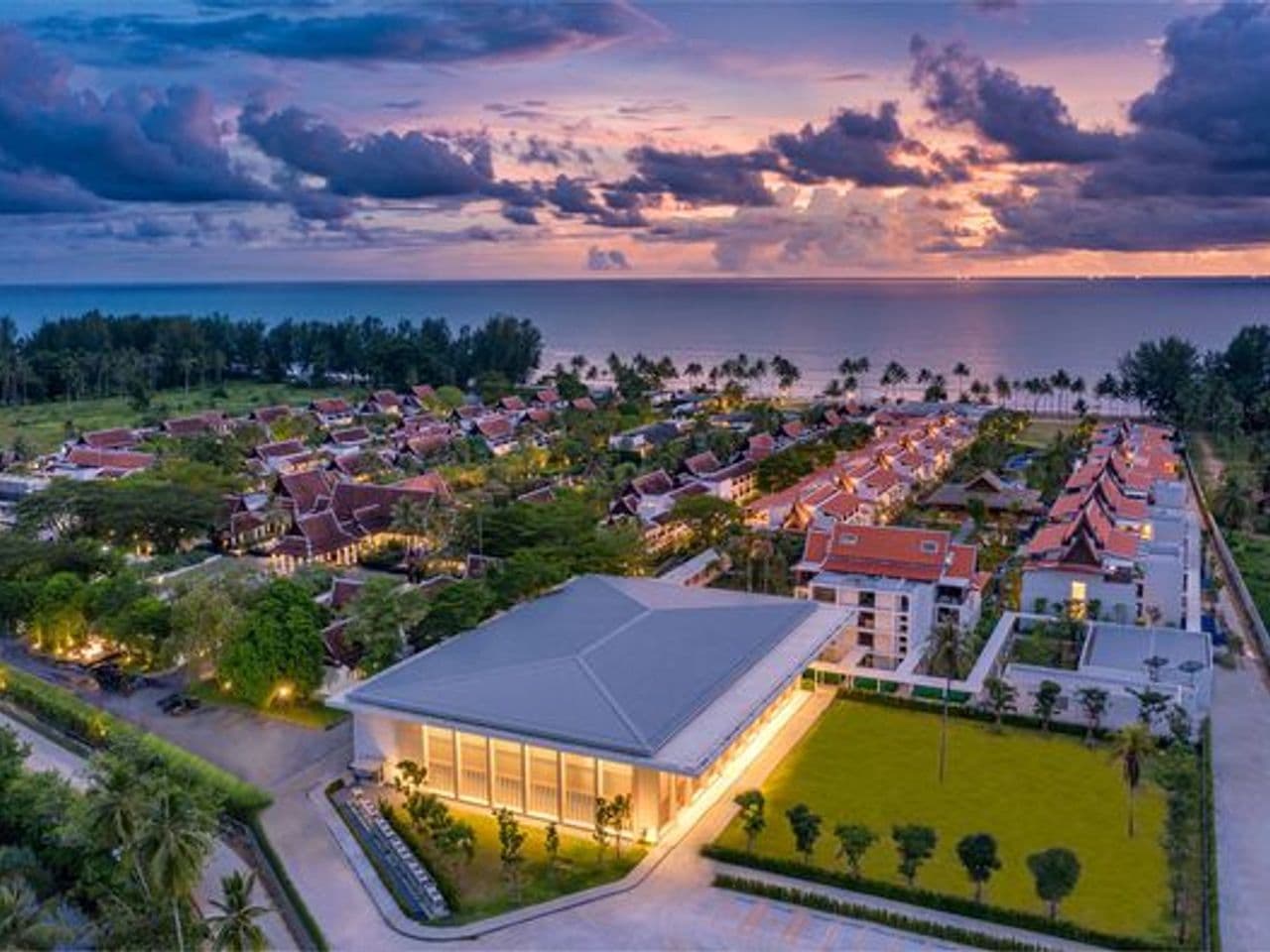JW Marriott Khao Lak and JW Marriott Suites