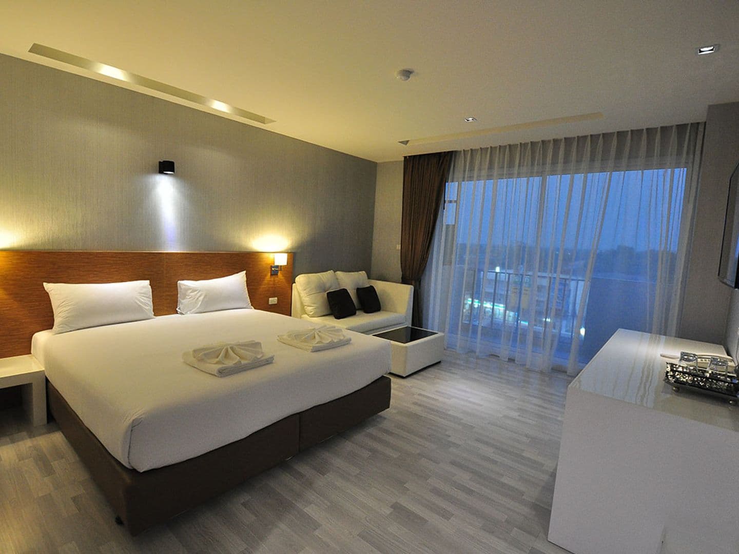 โรงแรมแทนซิโน