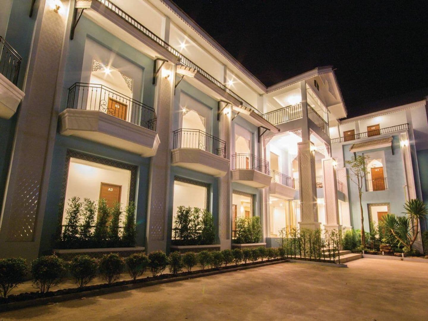 โรงเเรมคริสตัลหนองคาย