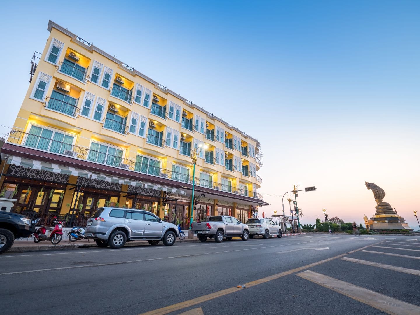 Landmarknakhonphanomhotel