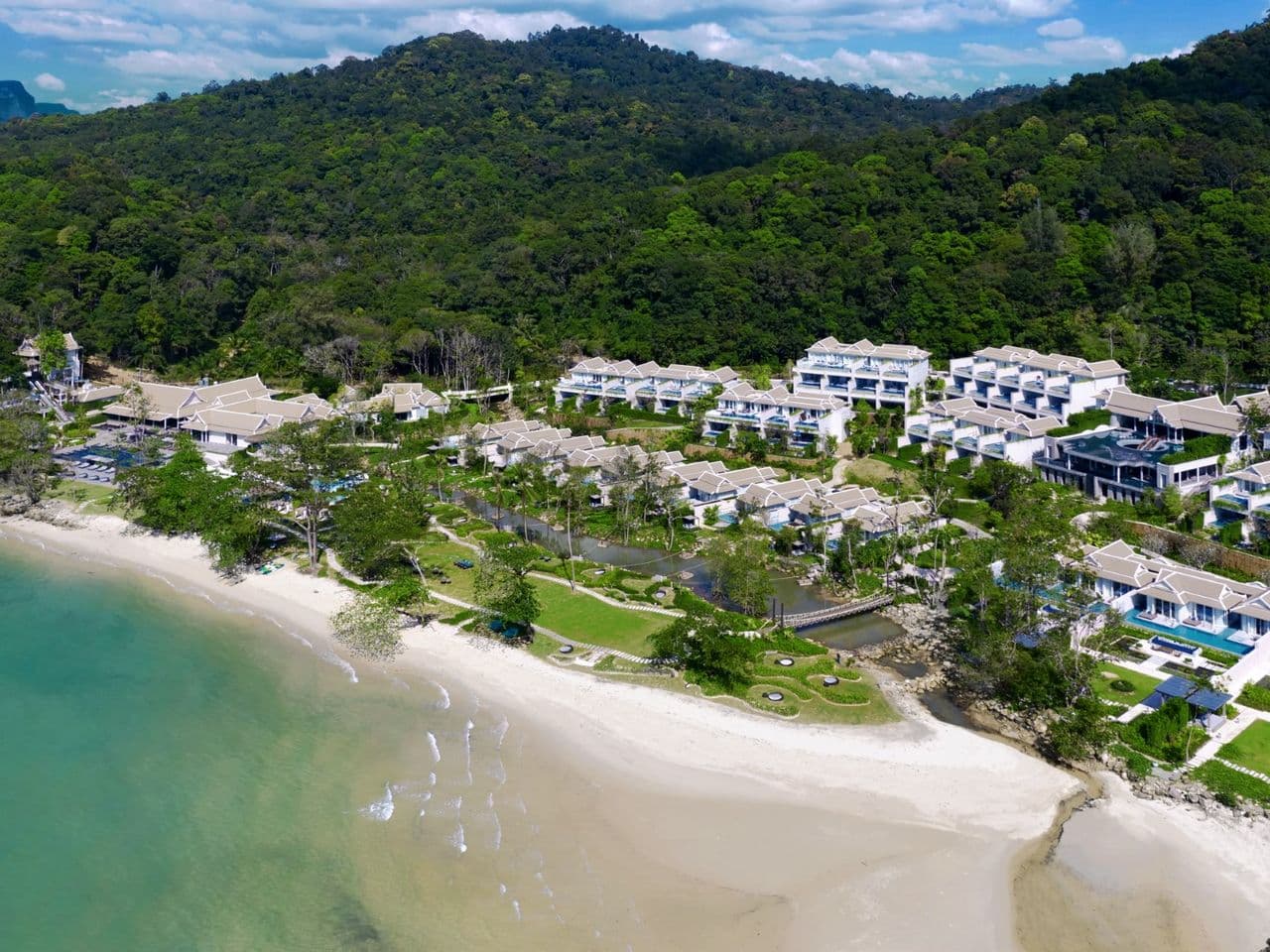 โรงแรมบันยันทรี กระบี่
