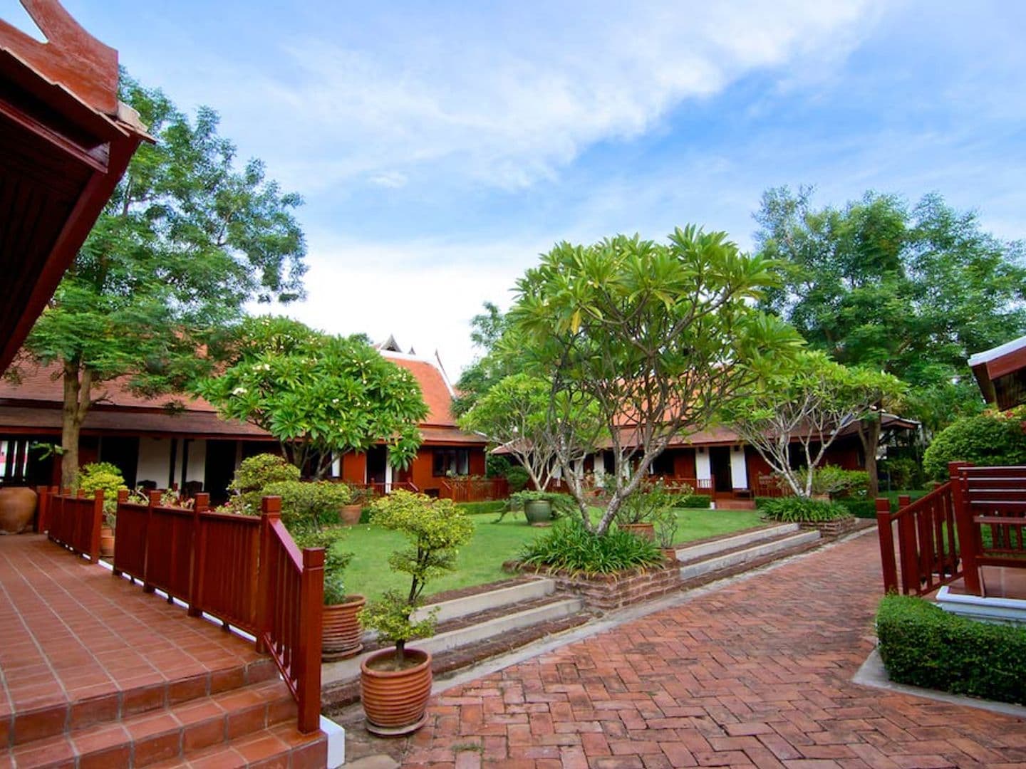 Legendha Sukhothai Resort